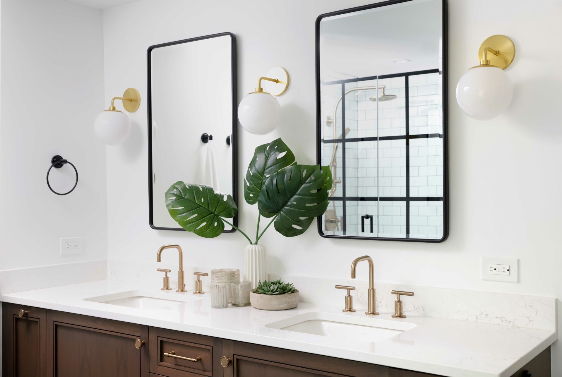 Bathroom with two sinks