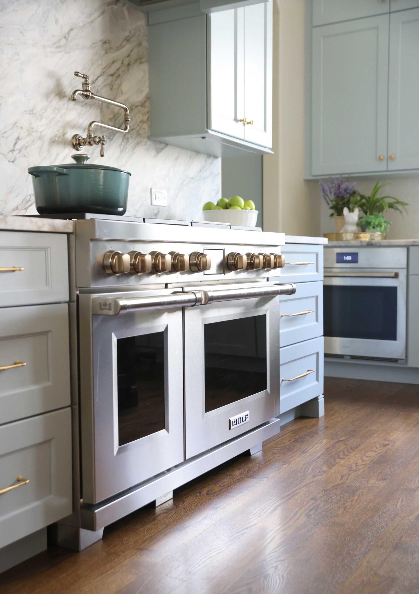 Professional grade kitchen appliances